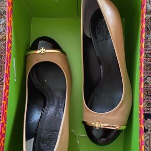 Gently used Tory Burch pacey wedge with box